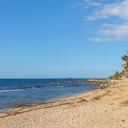 Villa Beach Heaven Paphos Exterior photo