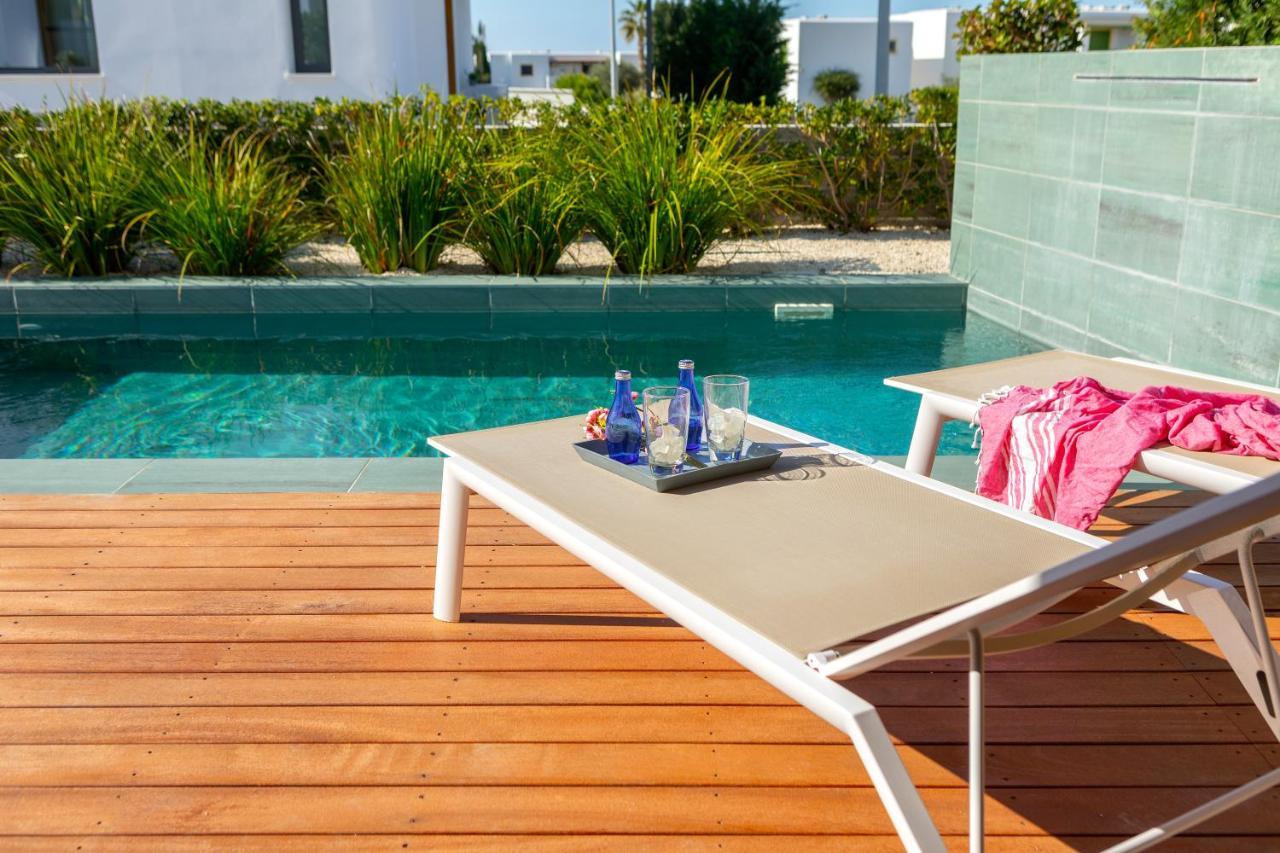 Villa Beach Heaven Paphos Exterior photo